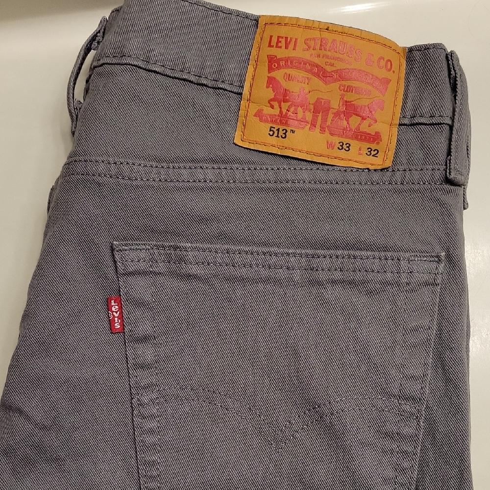 NEW Levi's Men's 513 Slim Straight Jeans in Gray